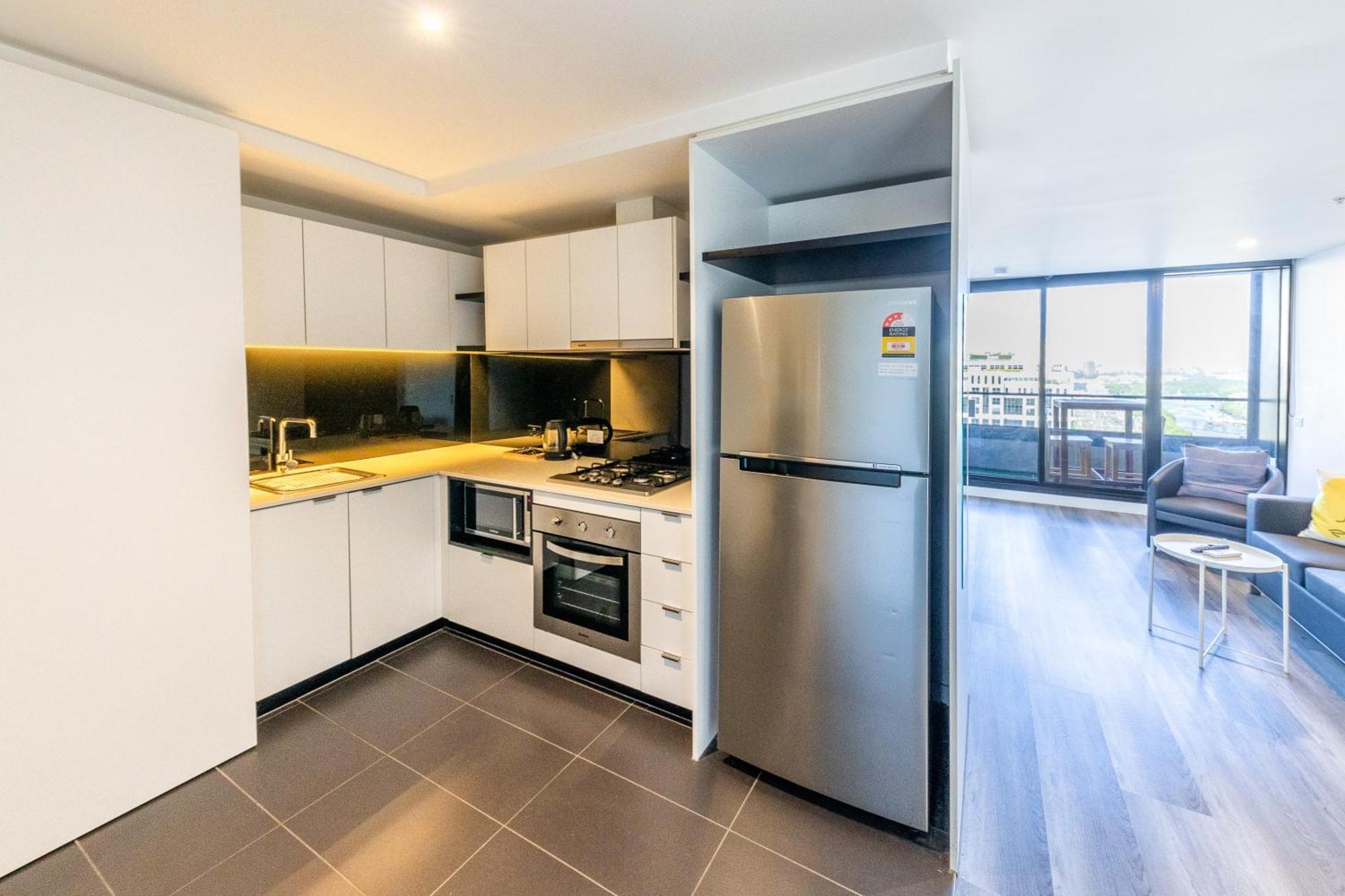 Aura2107, 2 Bedroom Apartment With Balcony, Stunning Yarra River And City Views Melbourne Luaran gambar